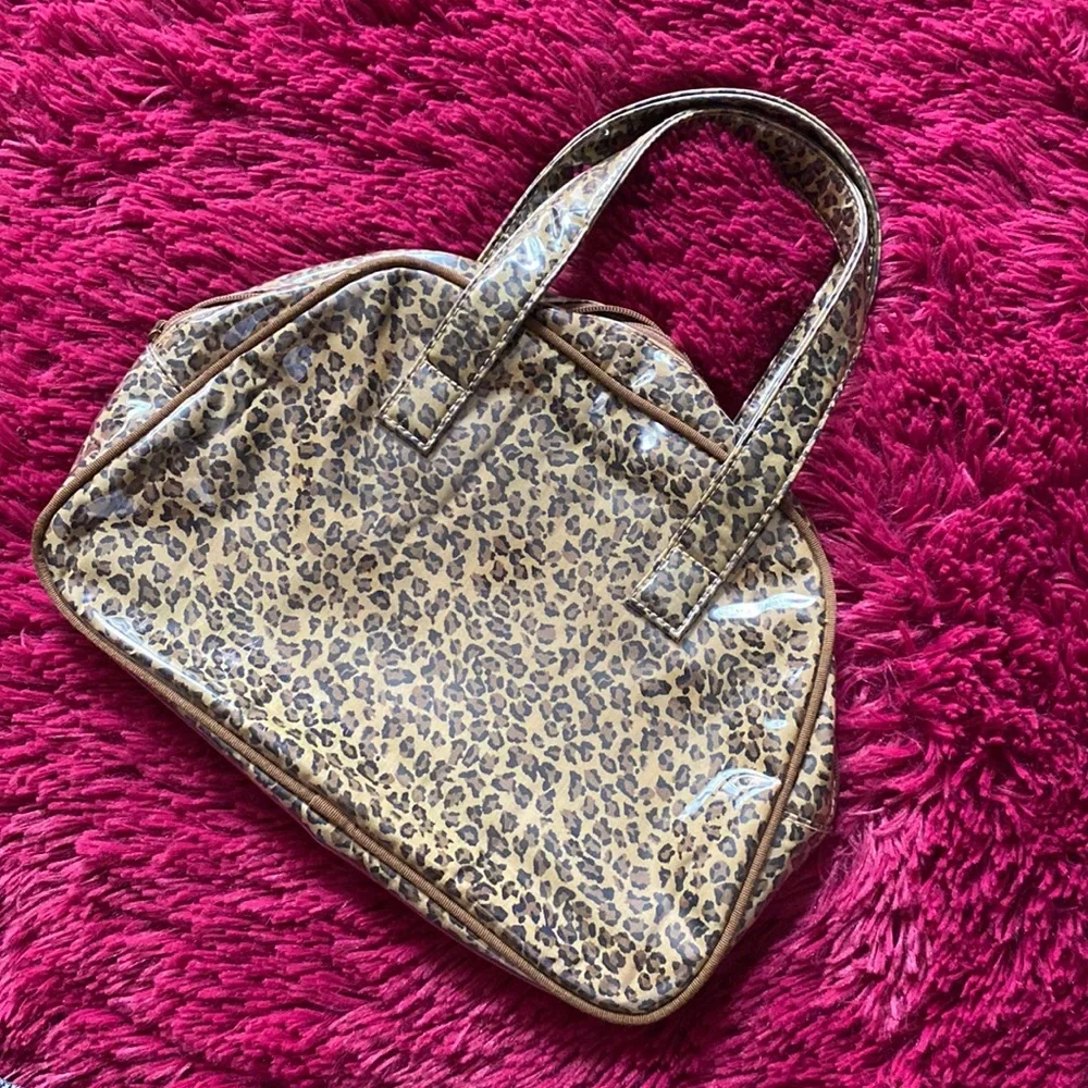 Liz Claiborne leopard print cosmetics handbag